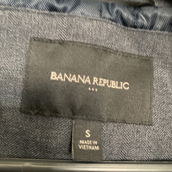 Banana Republic Grey Trench Coat (size S) - Picture 2 of 8